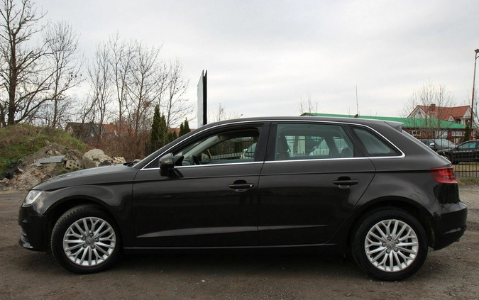 Audi A3 cena 28500 przebieg: 222290, rok produkcji 2014 z Chełmek małe 596